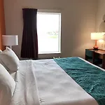 Howard Johnson By Wyndham Airport